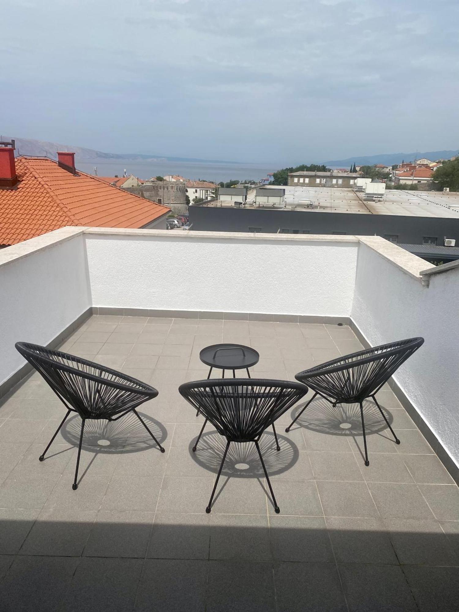 Apartments Down Town Senj  Buitenkant foto